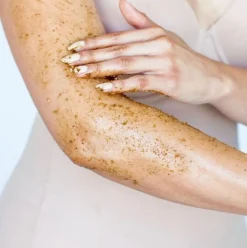 Absolute Anti Aging Body Scrub - Luxuriöses Körperpeeling