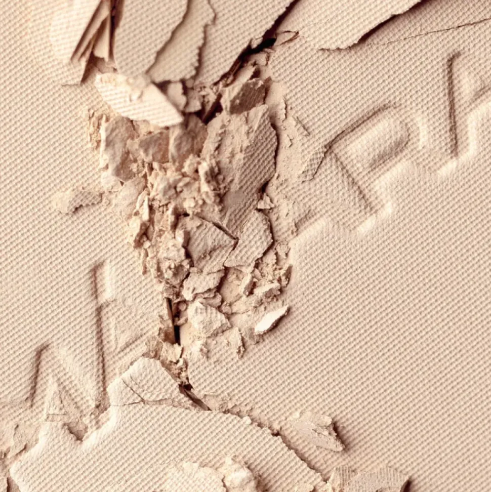 Air Equal Soft Silk Mineral Powder | Madara