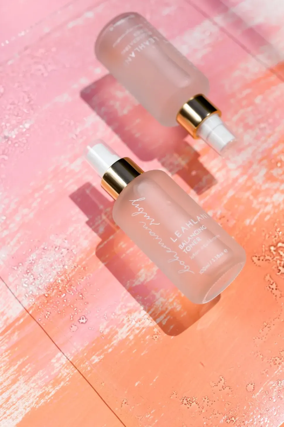 Bohemian Ruby Toning Mist - Feuchtigkeit ausgleichender Gesichtstoner für trockene und empfindliche Haut