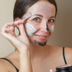 Dafna's Multi Masking Kit - (3 Pflegemasken in Sondergröße + 1 Gesichtshandschuh)