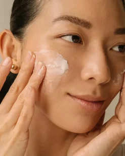 Eternal Reign Renewing Bakuchi Crème - Anti Aging Feuchtigkeitscreme mit Bakuchiol