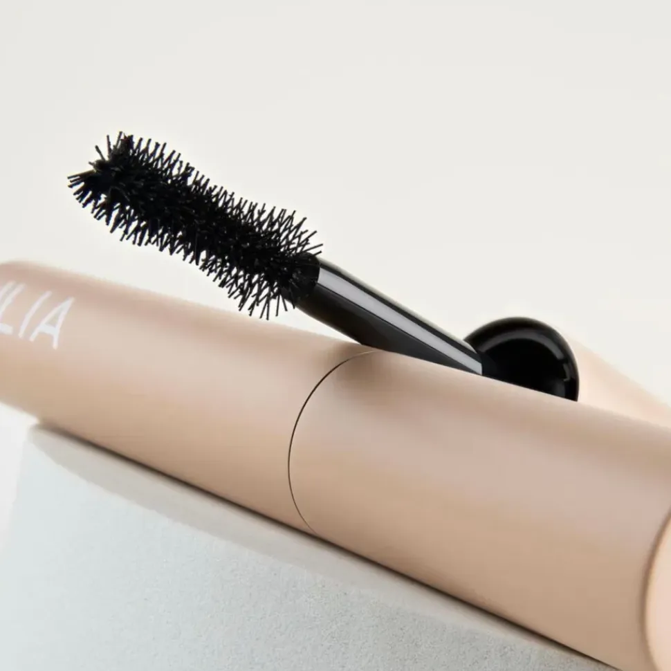 Fullest Voluminizing Mascara - ILIA - schwarze Wimperntusche
