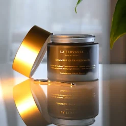 Gommage Extraordinaire - Sanfte, klärende und pflegende Maske mit Vitaminbooster