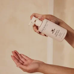 Innersense Organics AWAKEN BODY WASH - pflegendes Duschgel