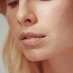 LUXURY LIP TINT - Bare | Lippenstift HENNÉ ORGANICS