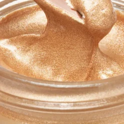 Master Radiance Base RICH IN RADIANCE | RMS Beauty Highlighter Creme