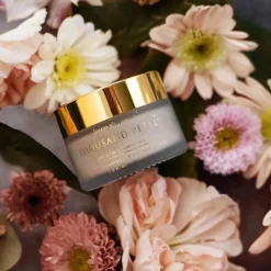 Thousand Petals – Reinigende und Haut erneuernde Maske mit Blütensäuren