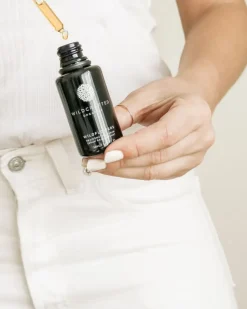 Wildflowers Rejuvenating Serum - Anti-Aging-Serum mit CoQ10, Vitamin C und Squalan